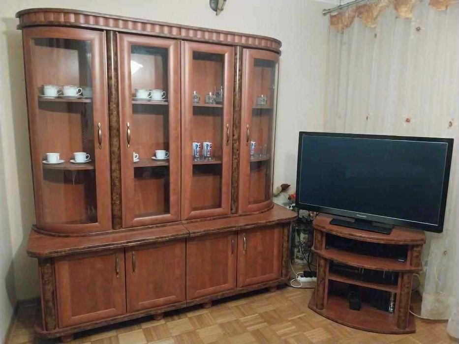 Kredens szafka rtv zestaw witrynka komoda do salonu