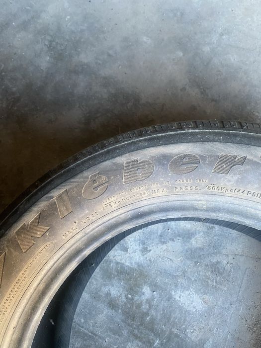 резина KLEBER  185 -60 -14  еще побегает