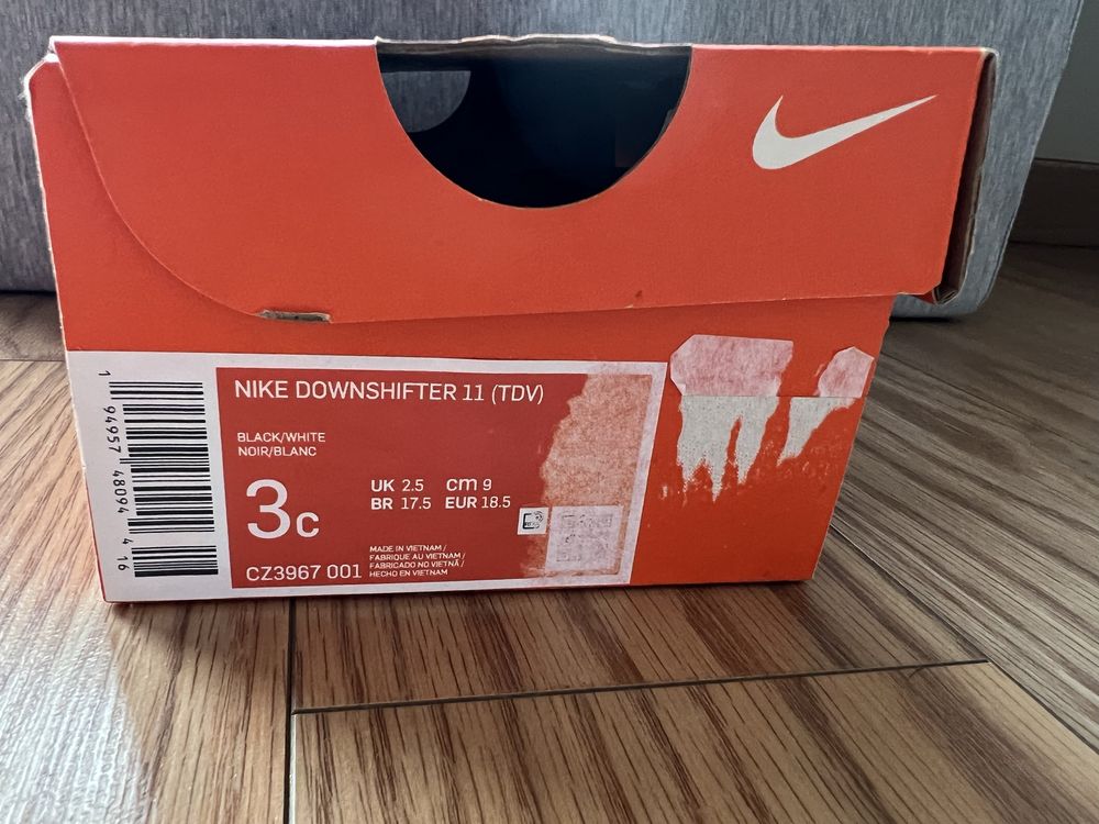 Ténis Nike Bebé Tam18