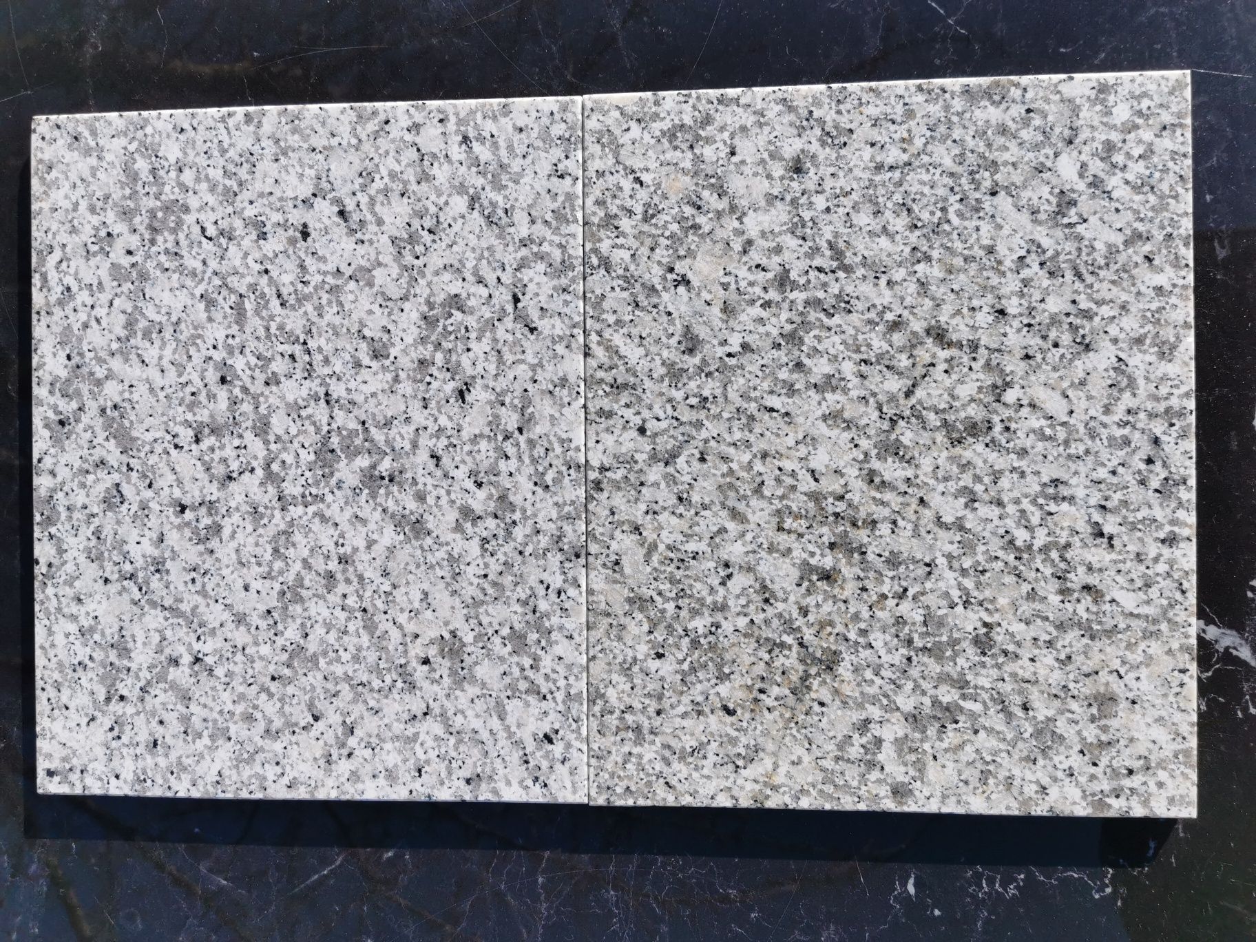 Włoski Granit Bianco Sardo 40x40x1.2 lub 40x40x1