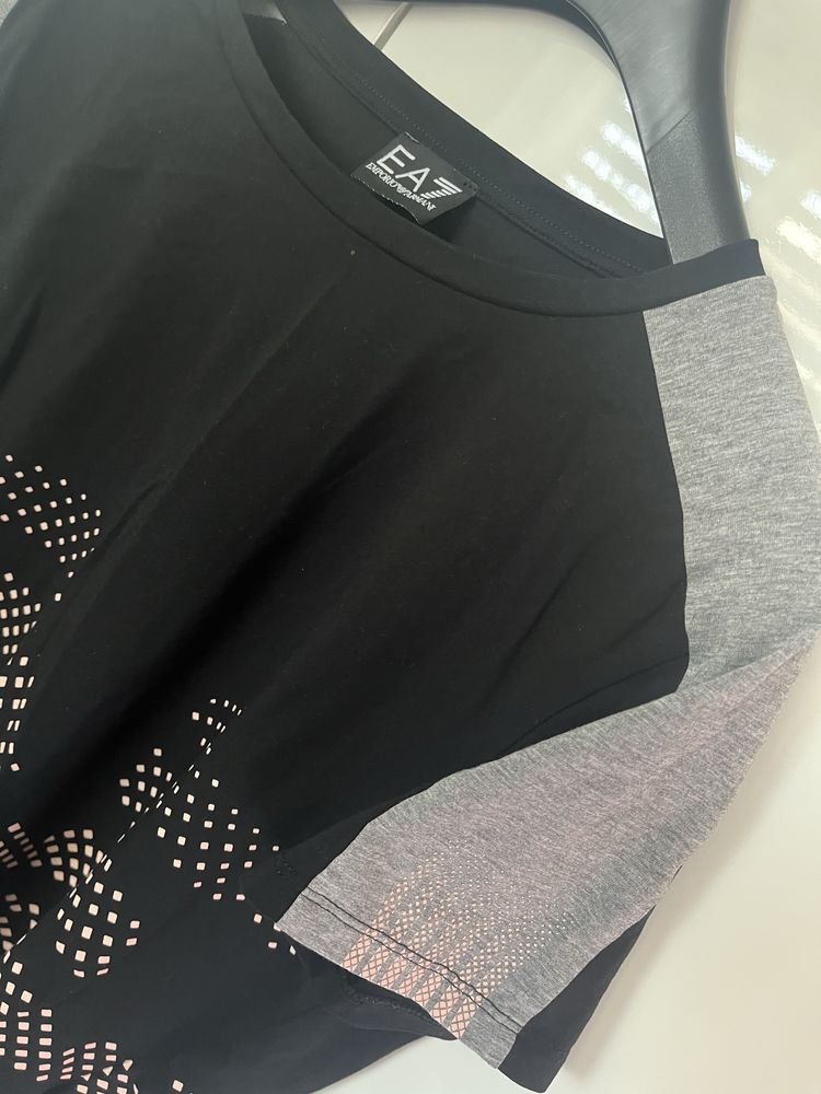 Czarny t- shirt Armani EA7