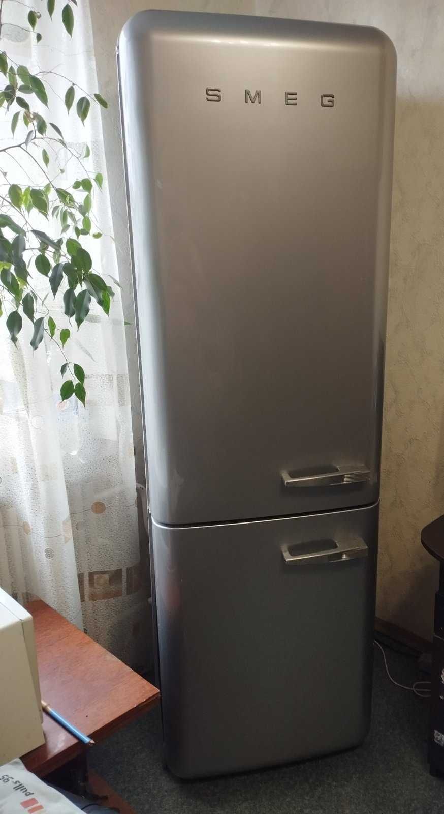 SMEG no frost .Доставка обмен