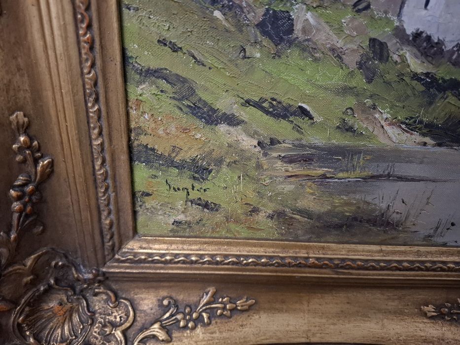 Piękny duży obraz w złotej ramie