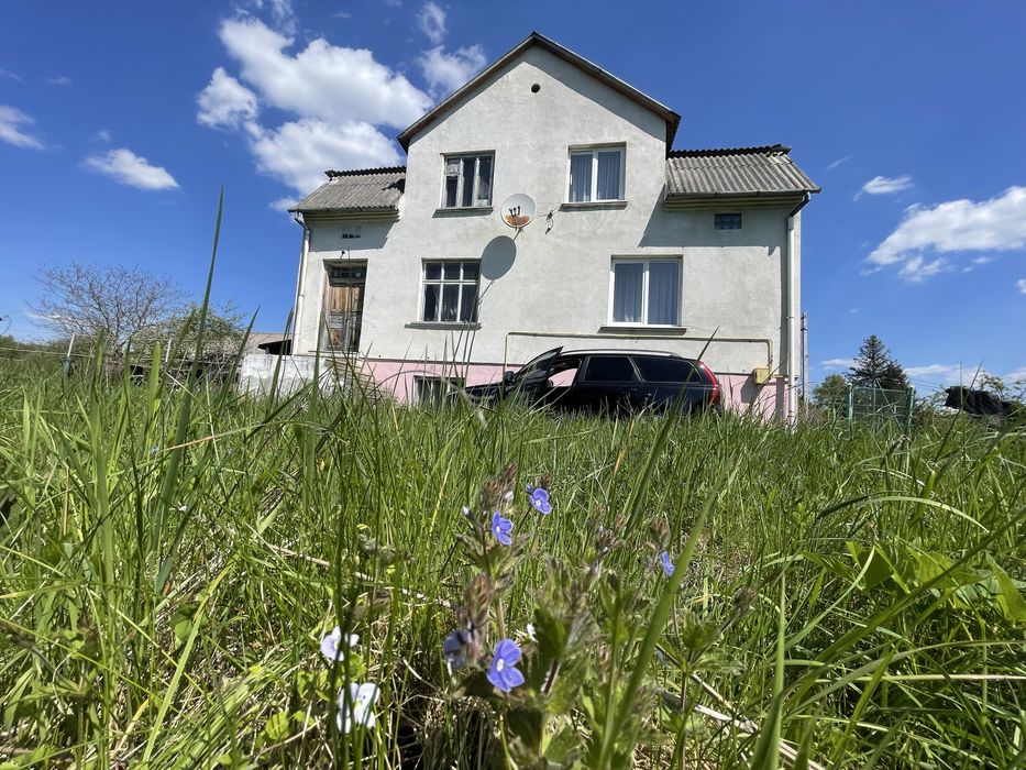 Будинок в Старому Самборі, дуплекс, 18 сот.землі