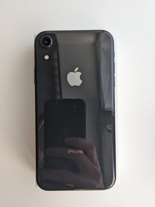 iPhone XR 64Gb Black. Neverlock працює з усіма операторами