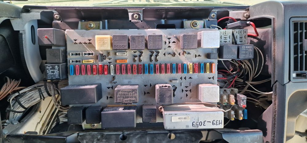 Skrzynka  tablica bezpiecznikowa Man LE2000