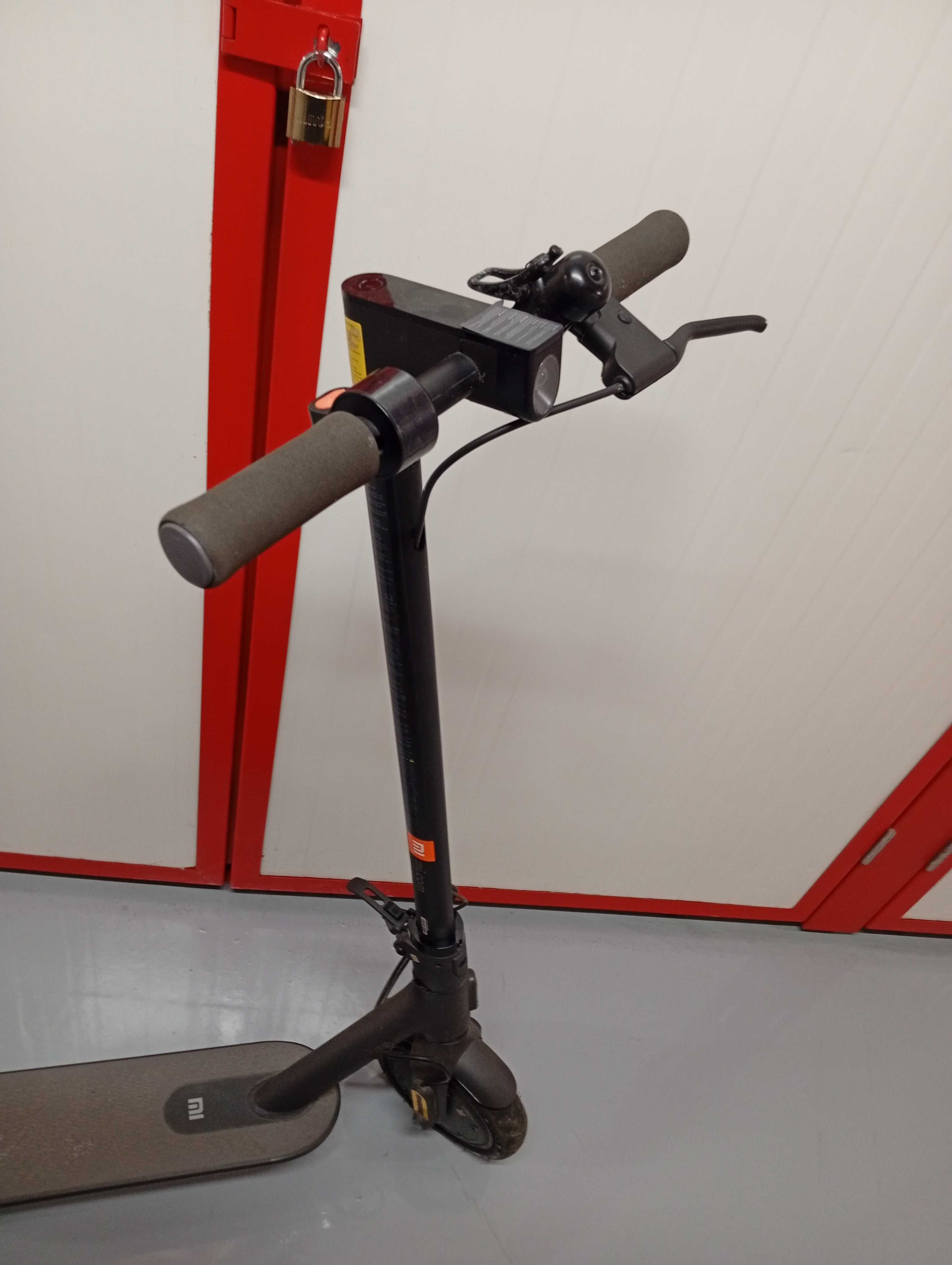 Vendo trotinetes elétrica.