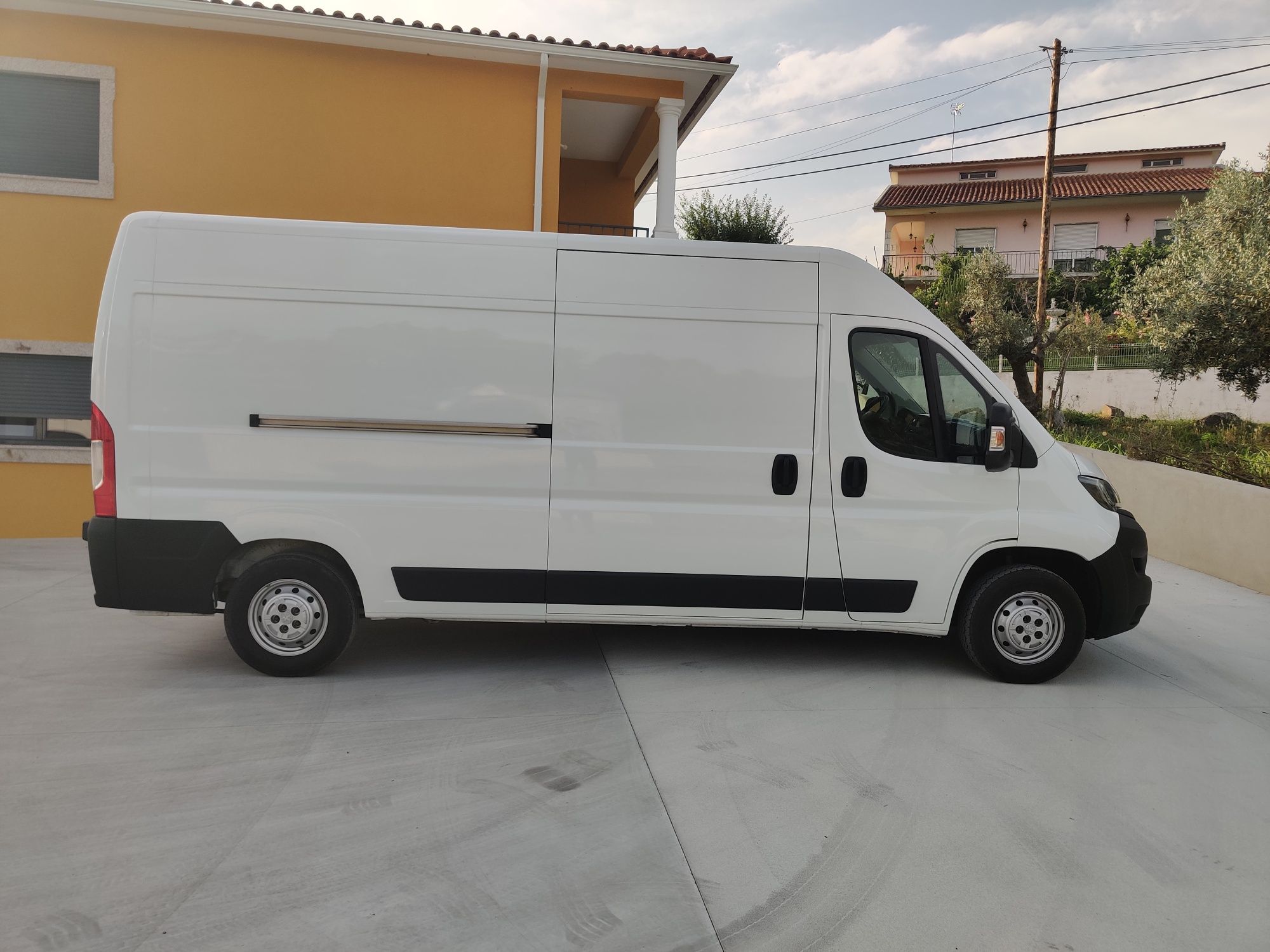 Peugeot Boxer L3H2
