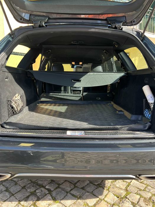 Mercedes-Benz E 300 Bluetec Hybrid Avantgarde