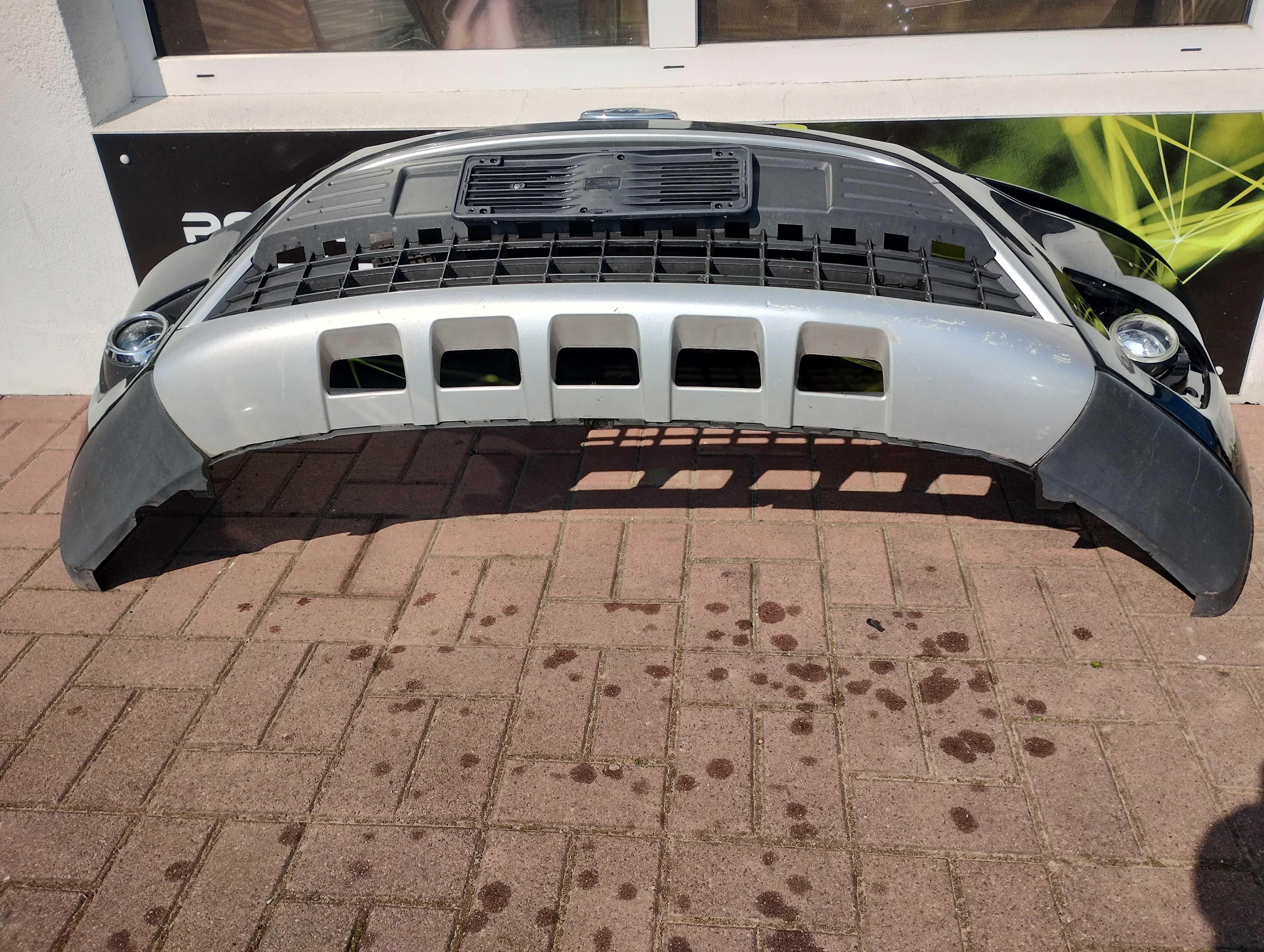 Zderzak przedni Ford Kuga MK1