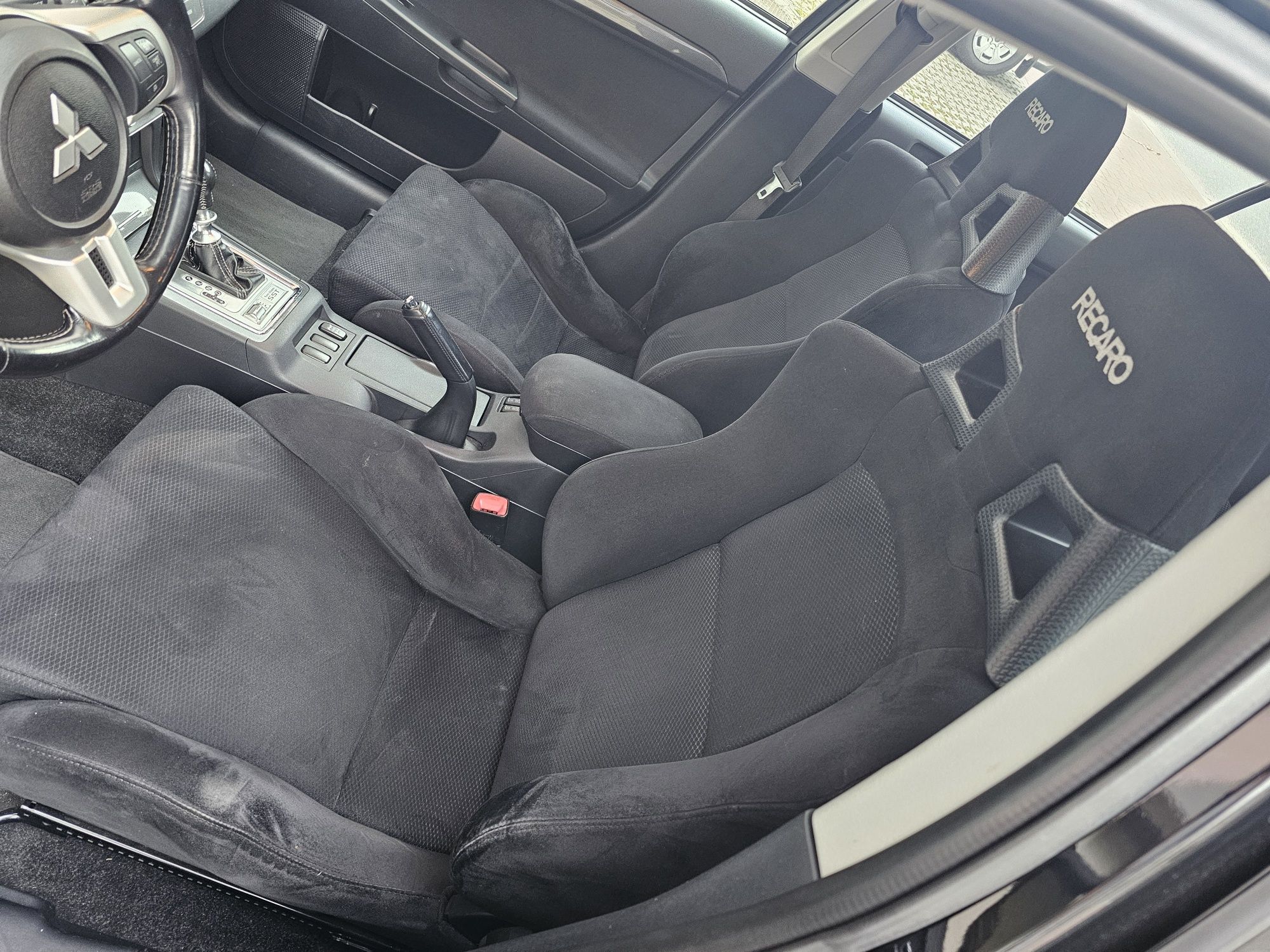 Mitsubishi Lancer Ralliart 2.0 2010'
