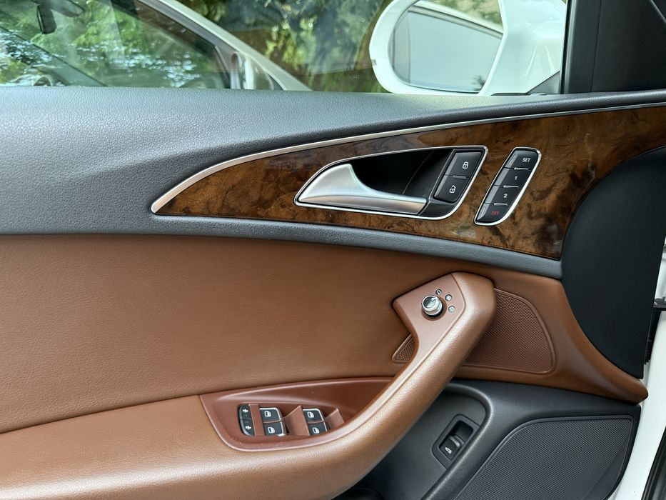 Продам авто Audi a6 c7 2015