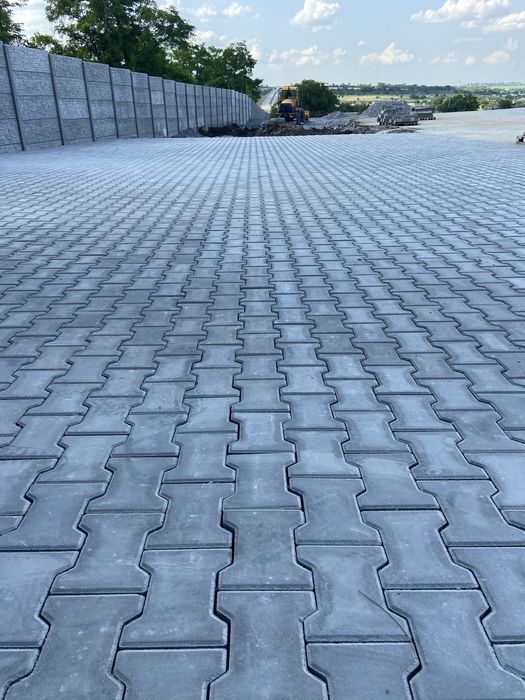 Укладка тротуарной плитки !Качественно и в сроки выполним работы.