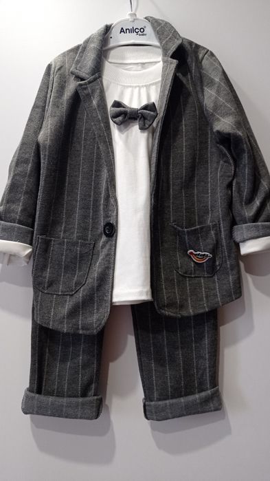 Нарядний костюм на мальчика