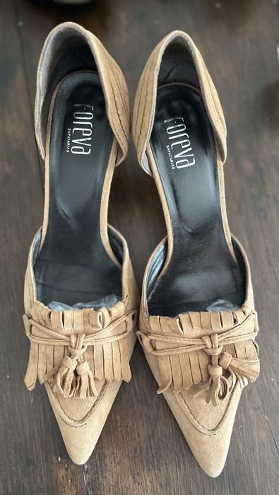 Sapatos foreva fabricados em portugal