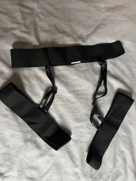 Комплект білизни , чорний кружевний. 80/85 В/С ( без трусиків)