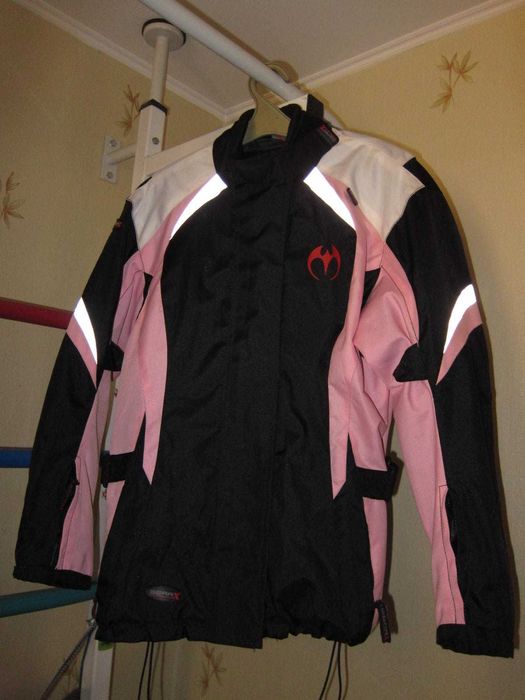 Продам Мото Куртку для Пышногрудой Блондинки GEARX  S