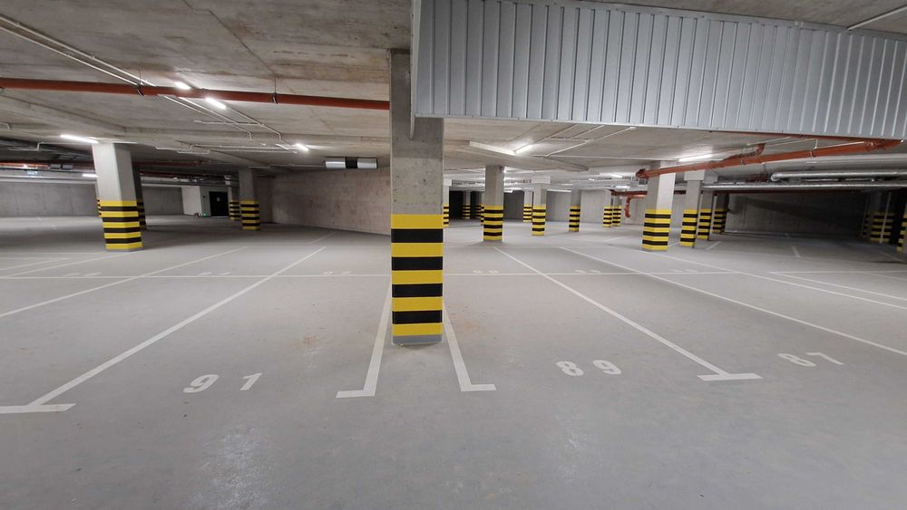 Ostatnie Miejsce Postojowe Parking Podziemny Nova Mikołowska Katowice