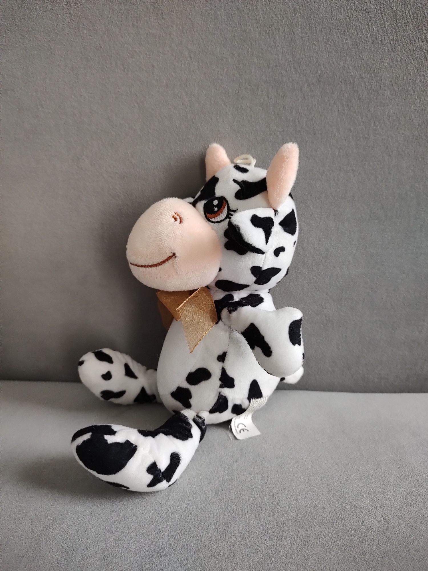 Maskotki pluszaki, krówka, kot, zebra