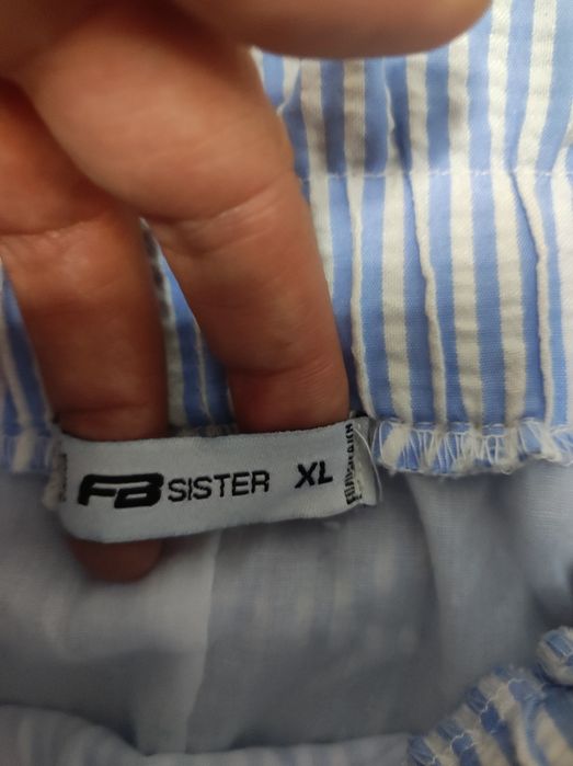Świetna spódnica letnia z kieszeniami w paski L-XL FB Sister