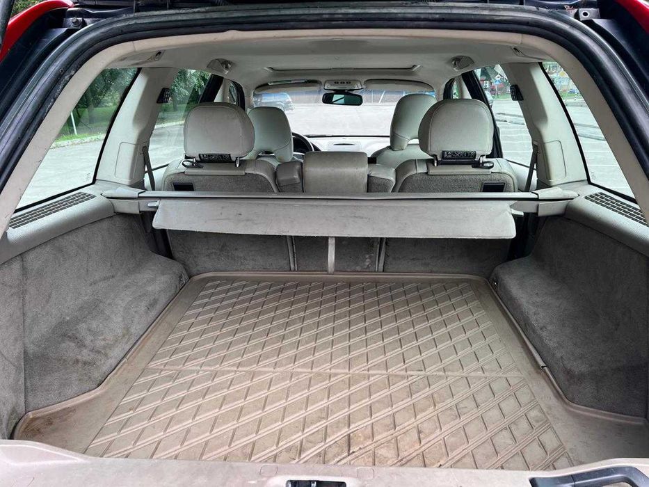 Автомобіль Вольво 2,4 ТД 2004 р.