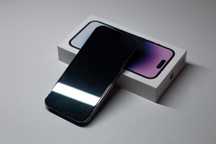 Apple iPhone 14 Pro 6 GB / 128 GB Fioletowy