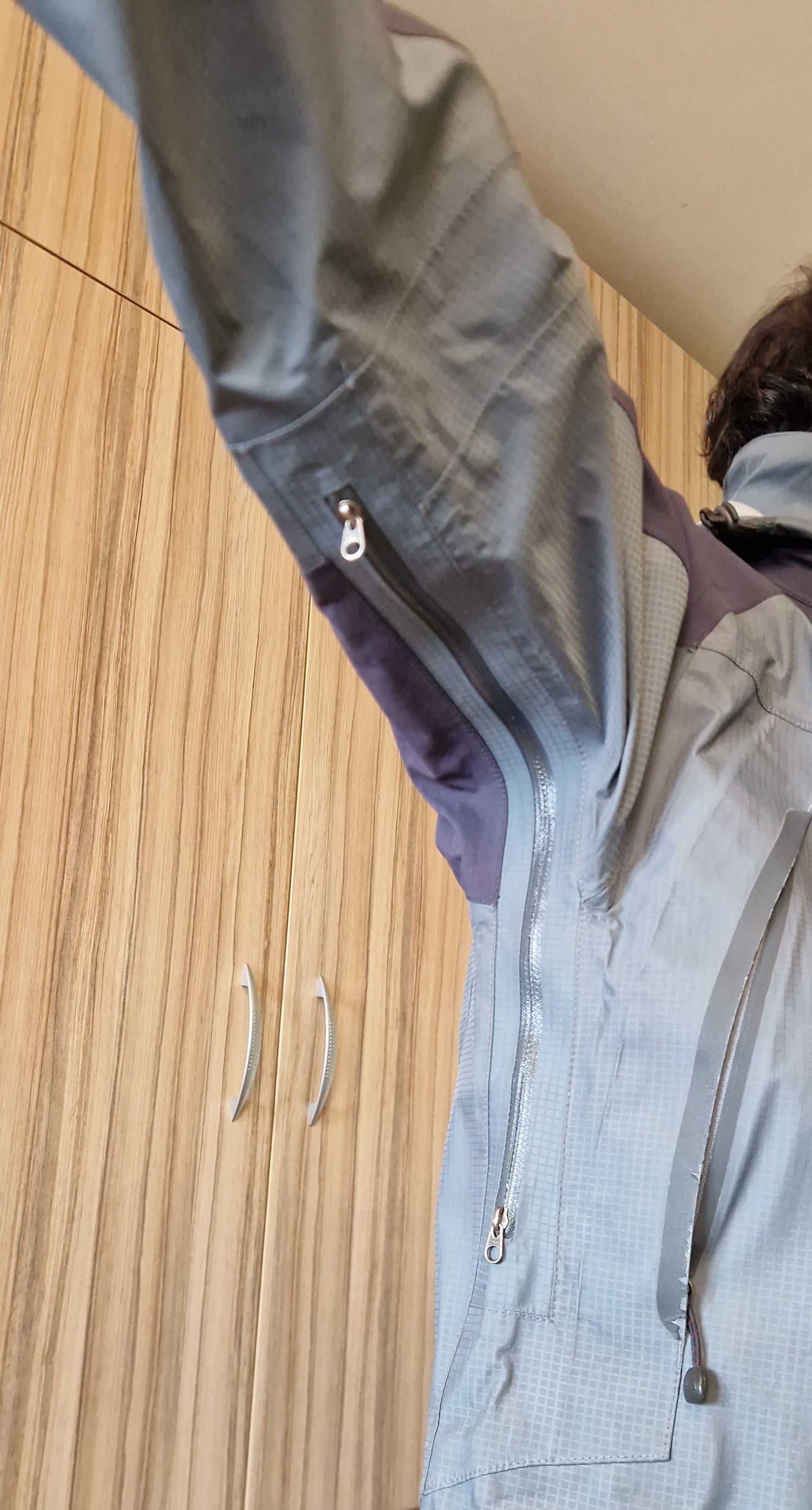 Kurtka trekkingowa The North Face - Goretex XCR