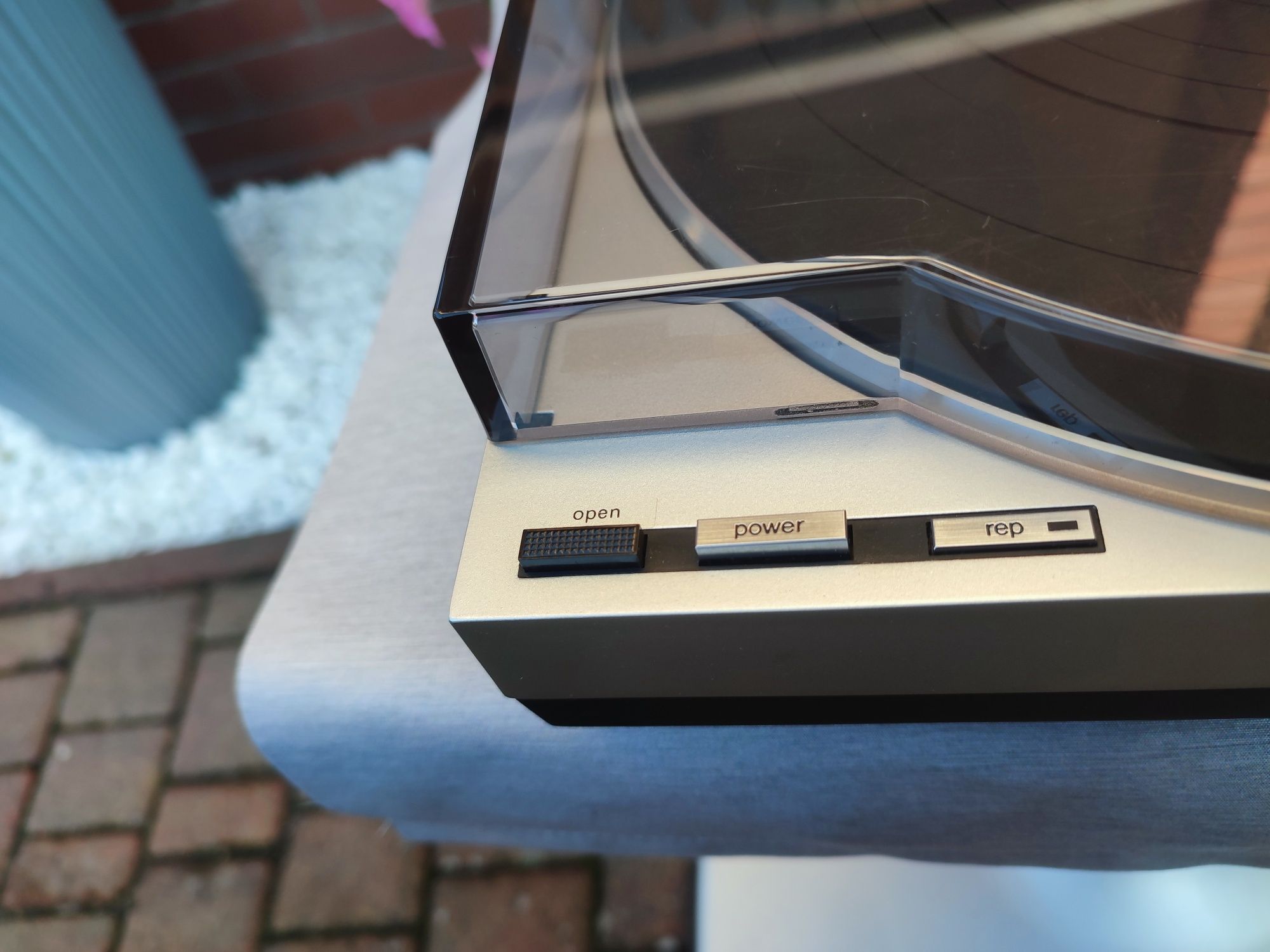 Gramofon Technics SL-7