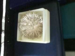 Alfinete flor prata de lei