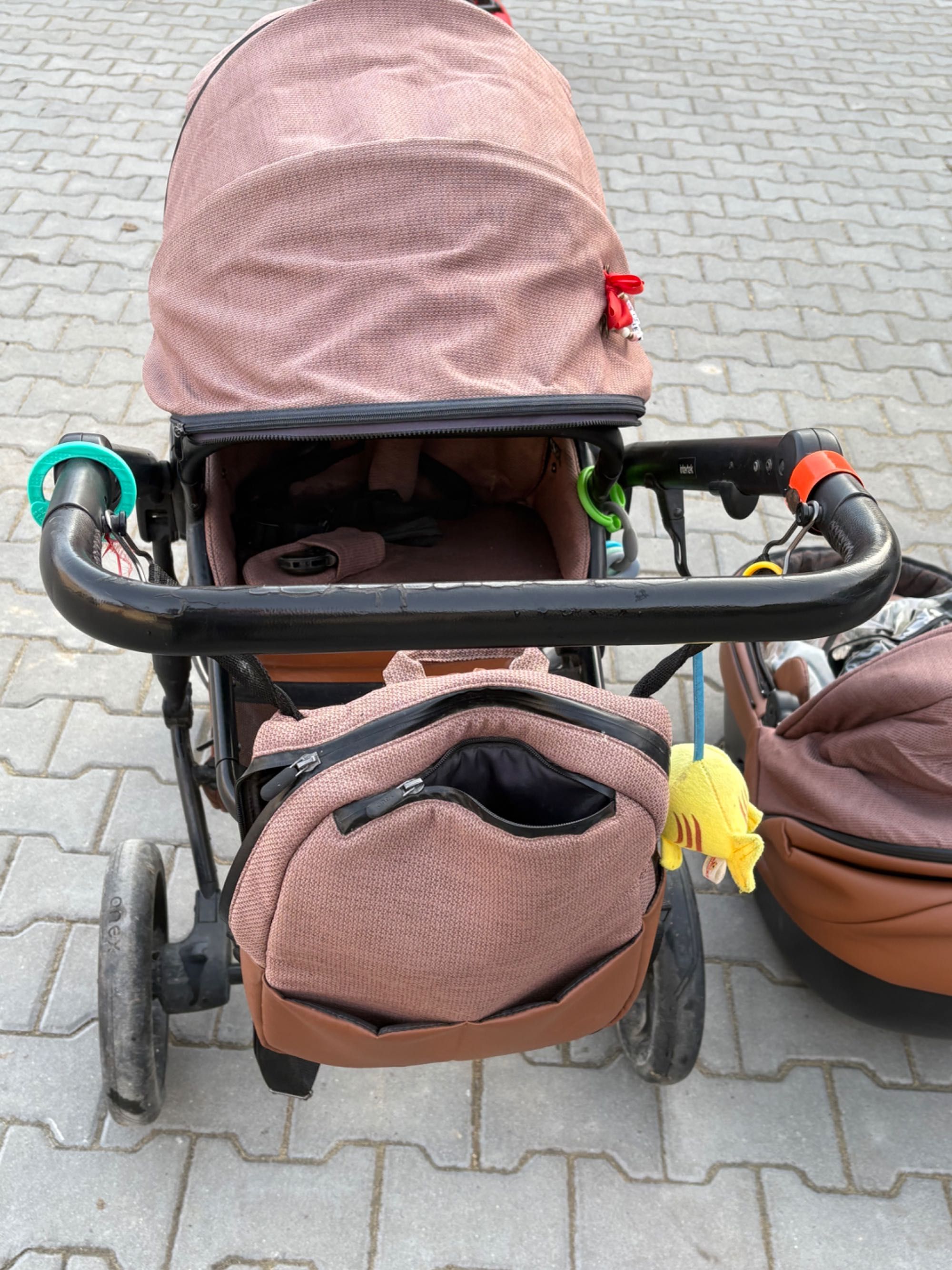Wózek spacerowy z gondolą M/TYPE ANEX