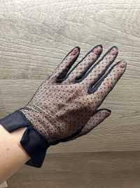 Тканевые перчатки