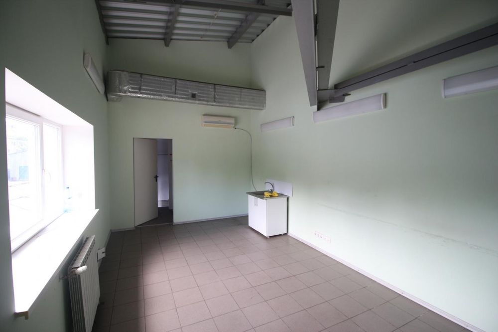 Оренда складу 1297,8 кв.м., з офісними приміщеннями