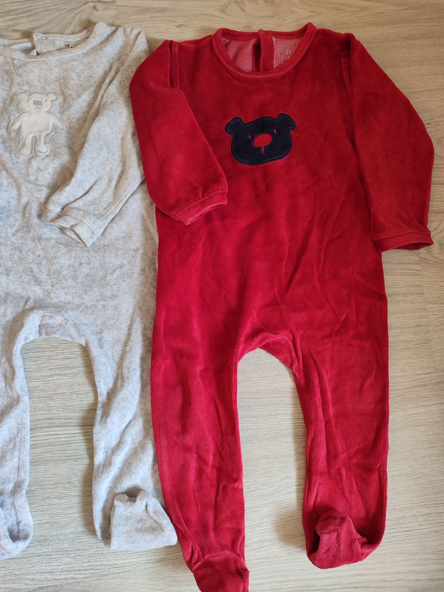 Conjunto de 4 pijamas quentes 18/24 meses