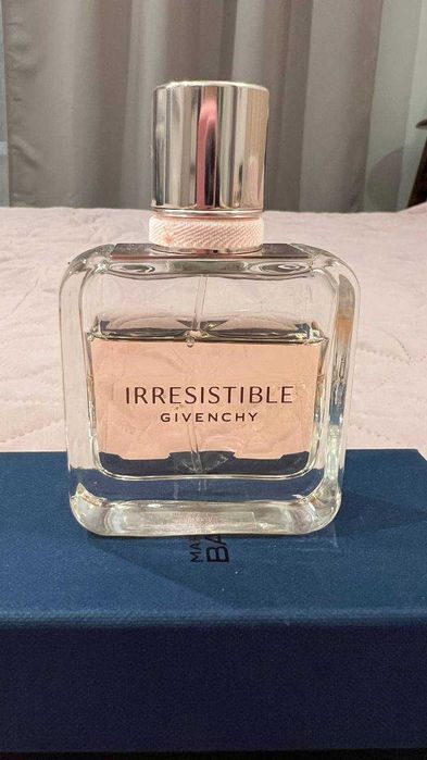 GIVENCHY Irresistible парфумована вода для жінок