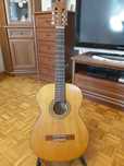 Kultowa klasyczna gitara produkcji NRD, Musima.