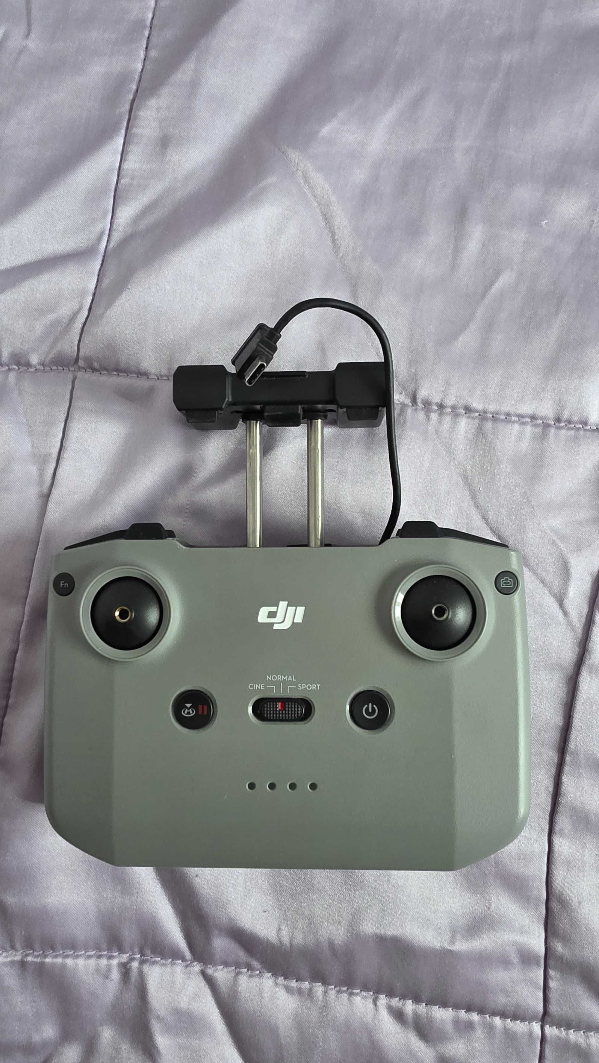 Dron DJI Mini 3 + Dodatki