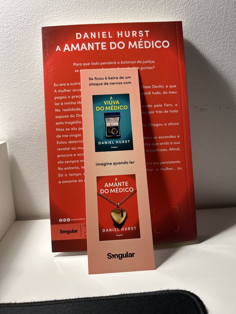 A Amante do Médico / Daniel Hurst