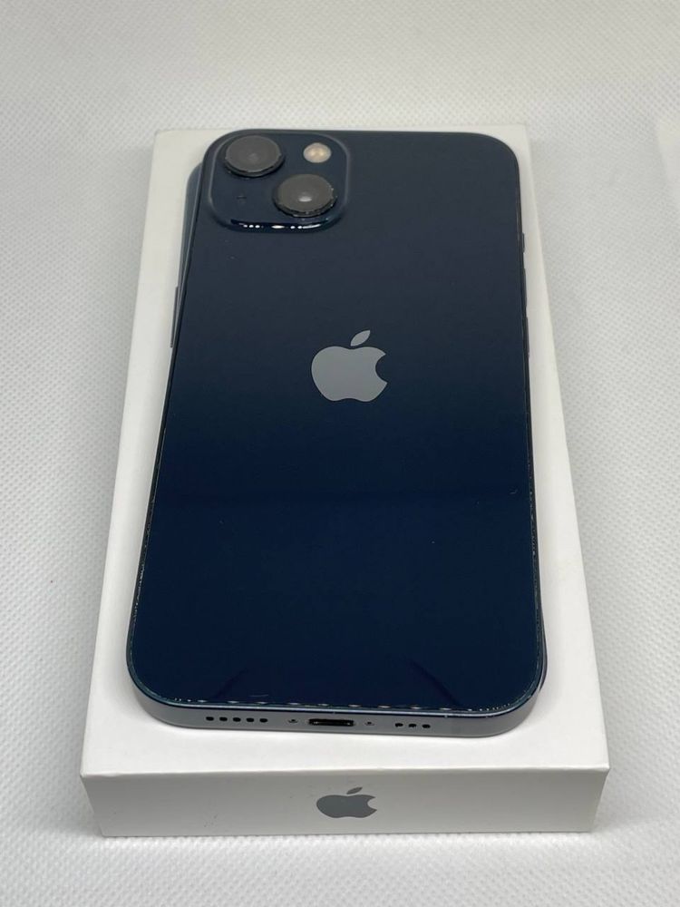 Iphone 13 128  акб 100 gb стан гарний айфон