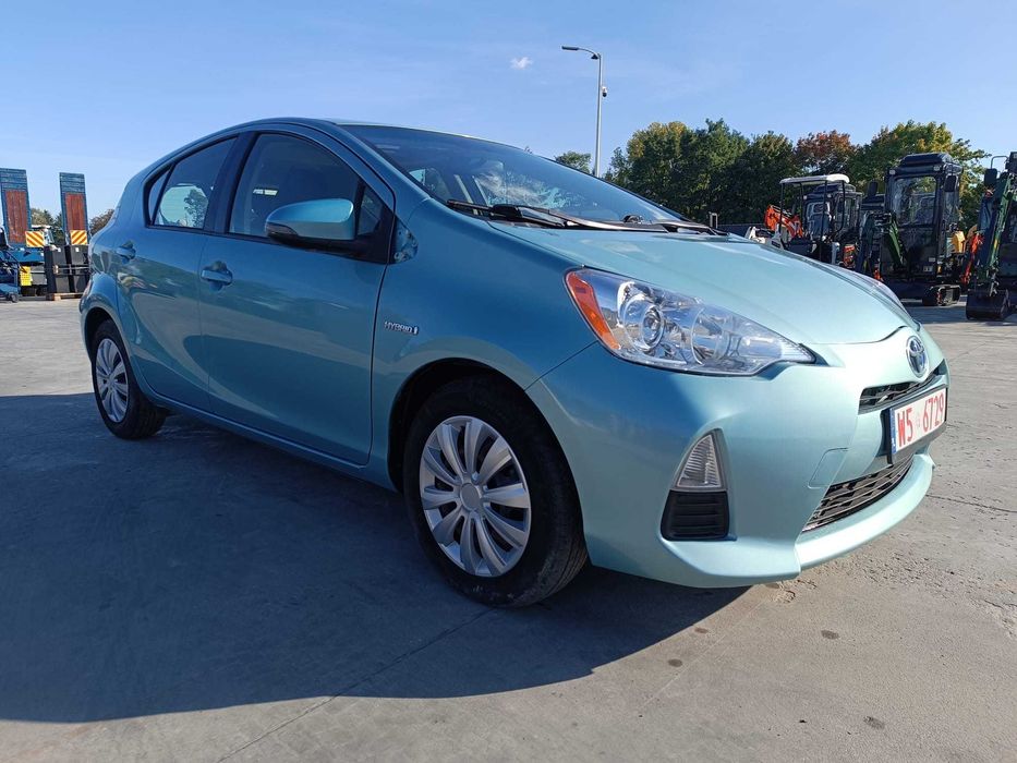 Toyota Prius C ( YARIS, AURIS) 2013 r. Niski przebieg ! TAXI, Uber