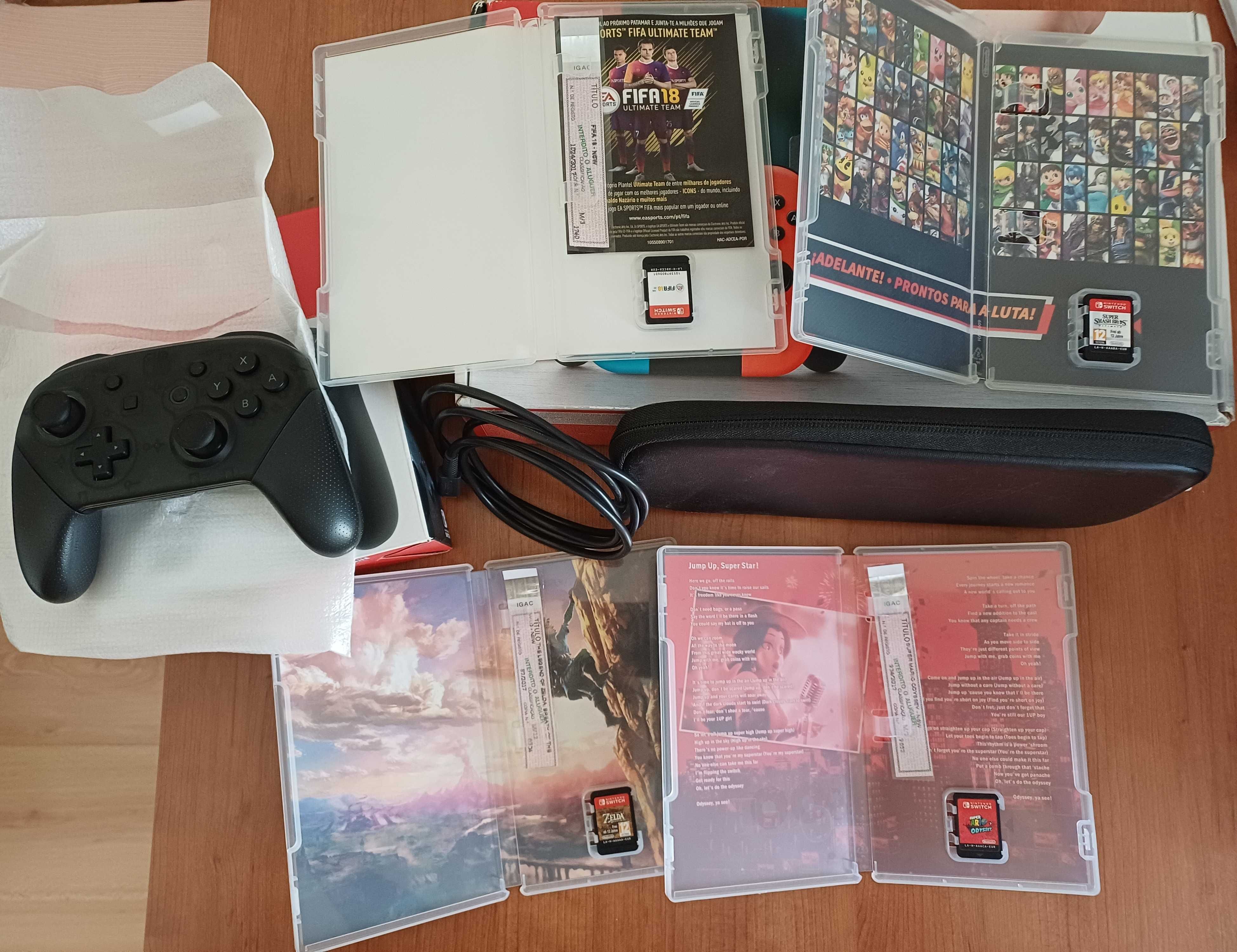 Nintendo Switch + Bolsa + Pro Controller + Jogos