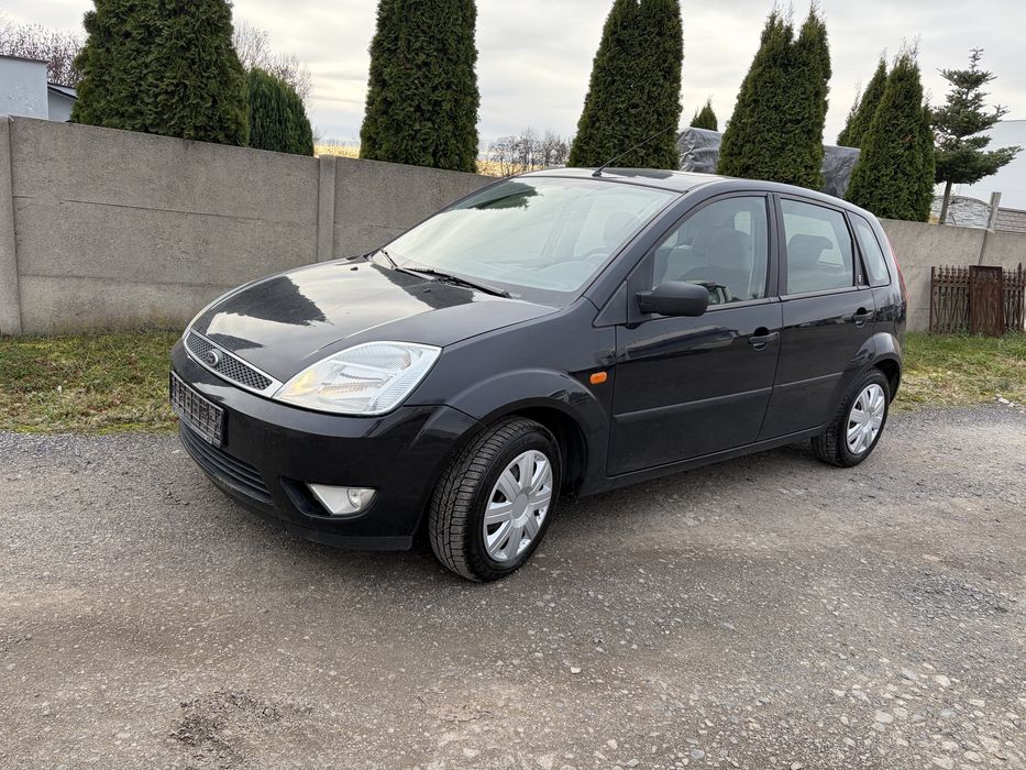 Ford Fiesta  ghia  zadbany stan super