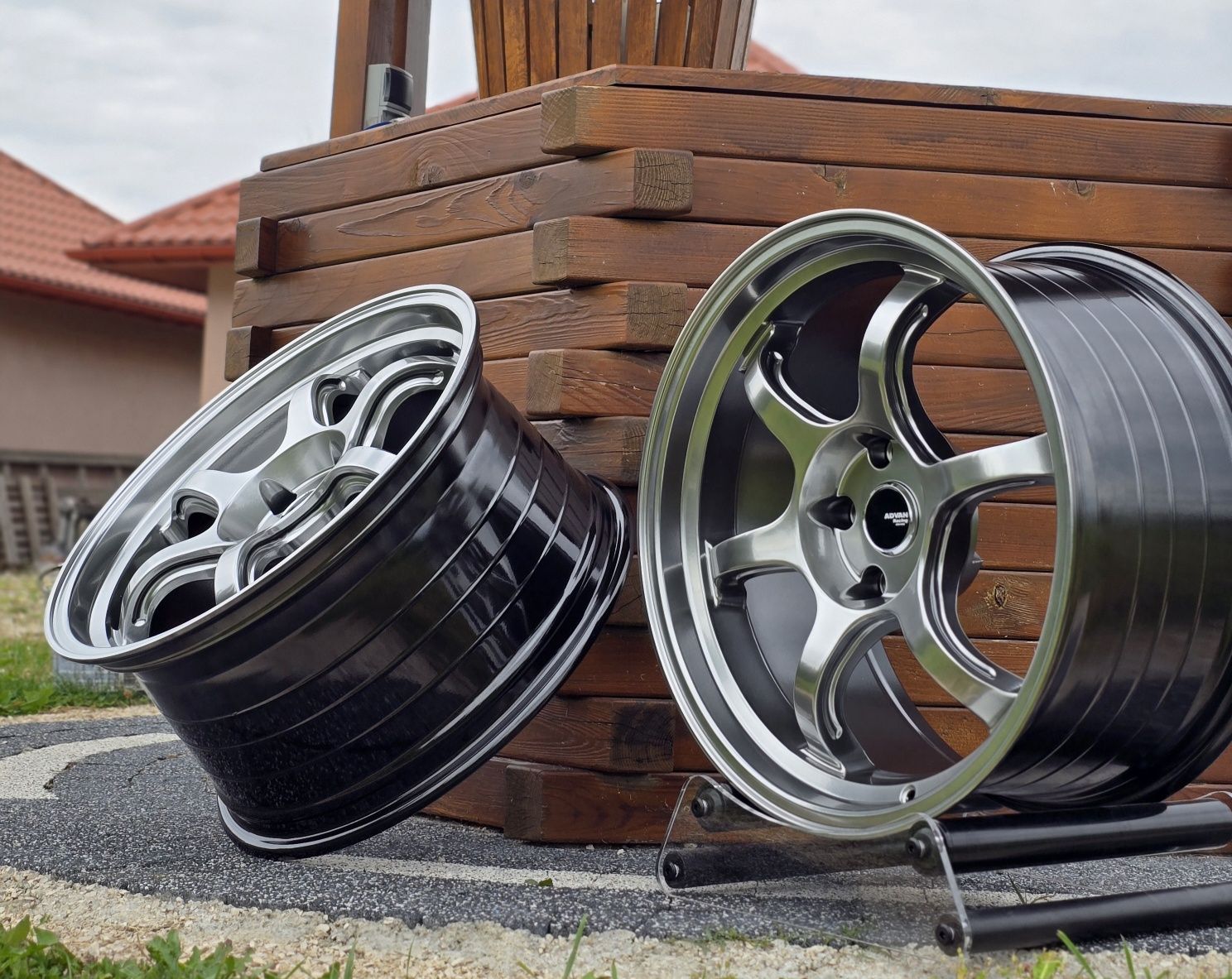 Felgi R18 5x114.3 9.5j Advan Racing Mazda Nissan Lexus Toyota Drift