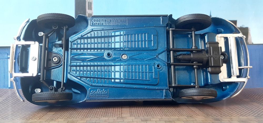 Volkswagen Cochinella Solido escala 1/18 como novo