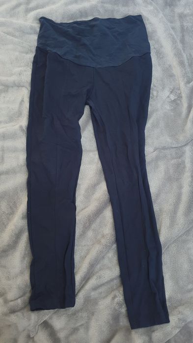 Ubrania ciążowe (spodnie, spodenki, bluza)