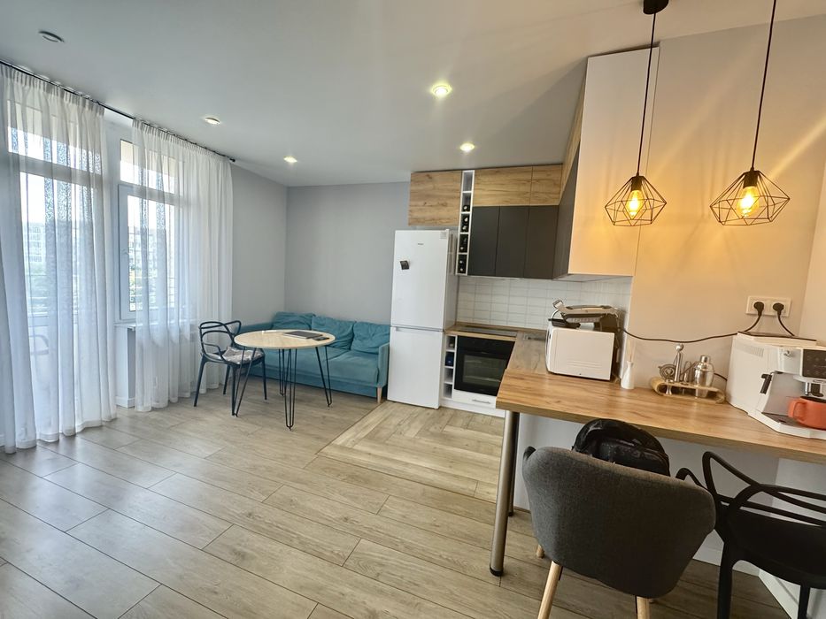 ЖК Династія Продам 1К з ремонтом 51 м2 Адамант Тайм Липківського