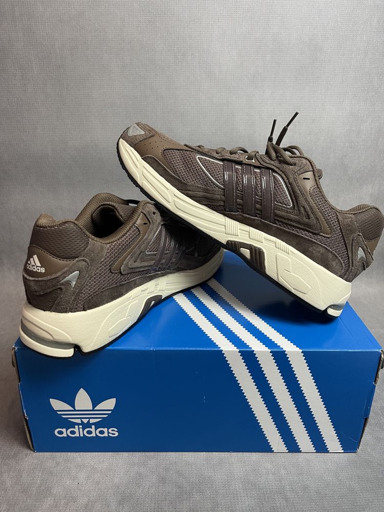 Adidas Response CL brązowe (IE2231) r. 46