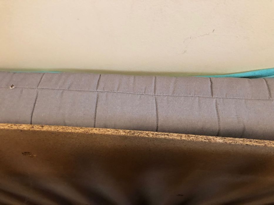 Cama solteiro com colchão