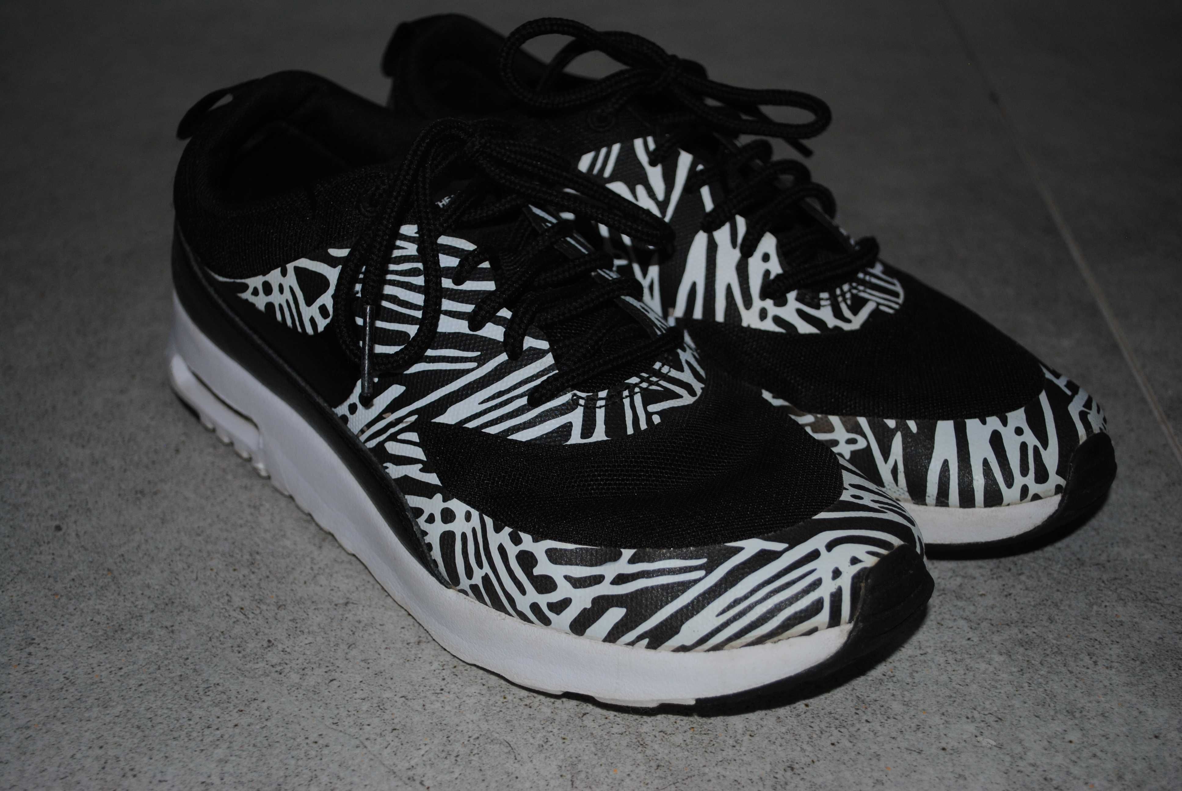 Buty sportowe Nike WMNS Air Max Thea Print roz 40 stan BDB