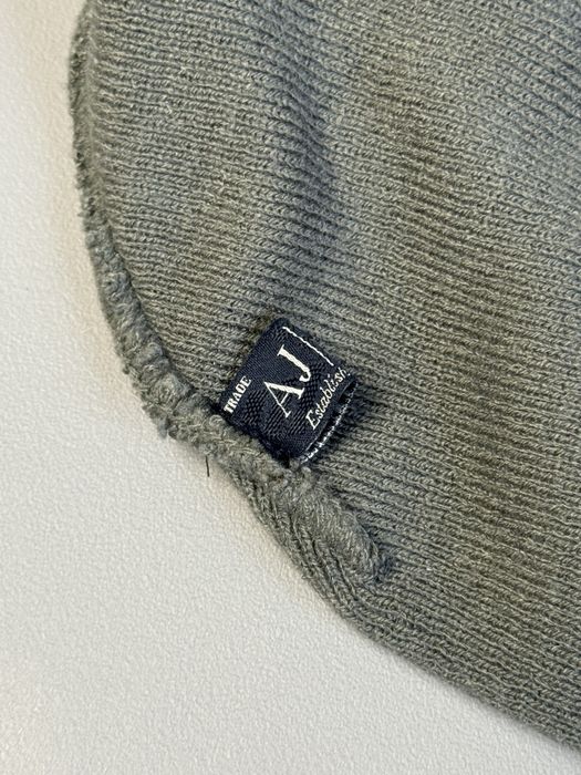 Винтажная шапка Armani Jeans мужская (оригинал)