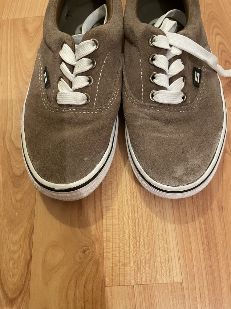 Tenis com atacador